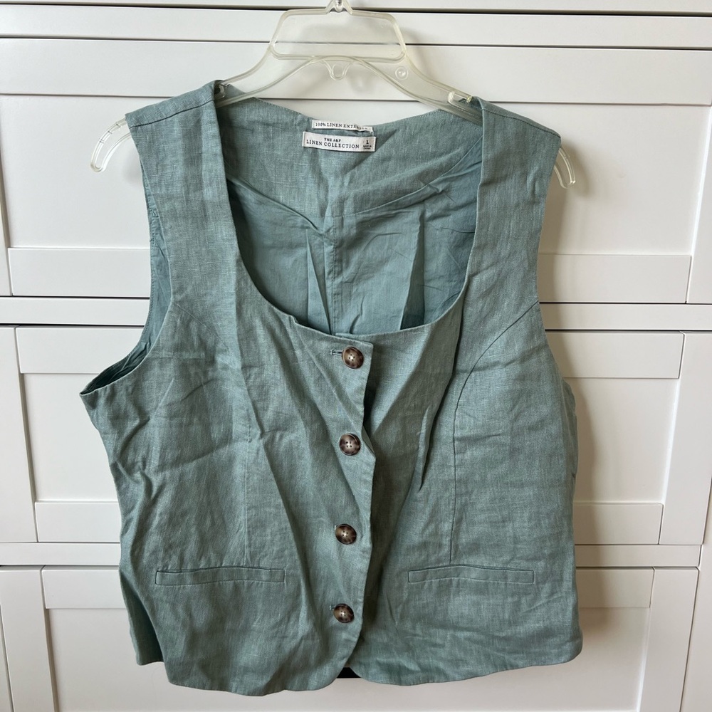 A&F Mara Premium Linen Vest
